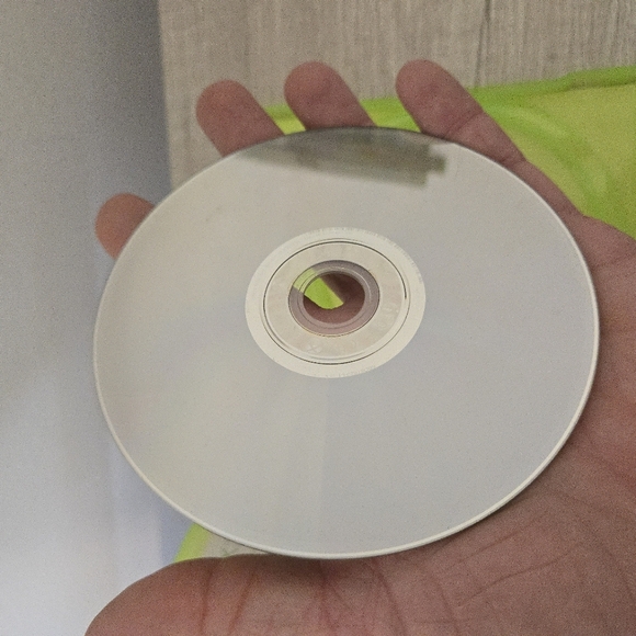 Sonic Generations Microsoft Xbox 360 Video Game With Manual - Picture 3 of 4